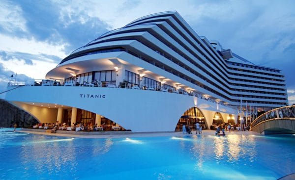 Titanic Beach & Resort 5*