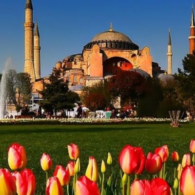 ночь хны, Какие праздники в Турции и как отмечают весной