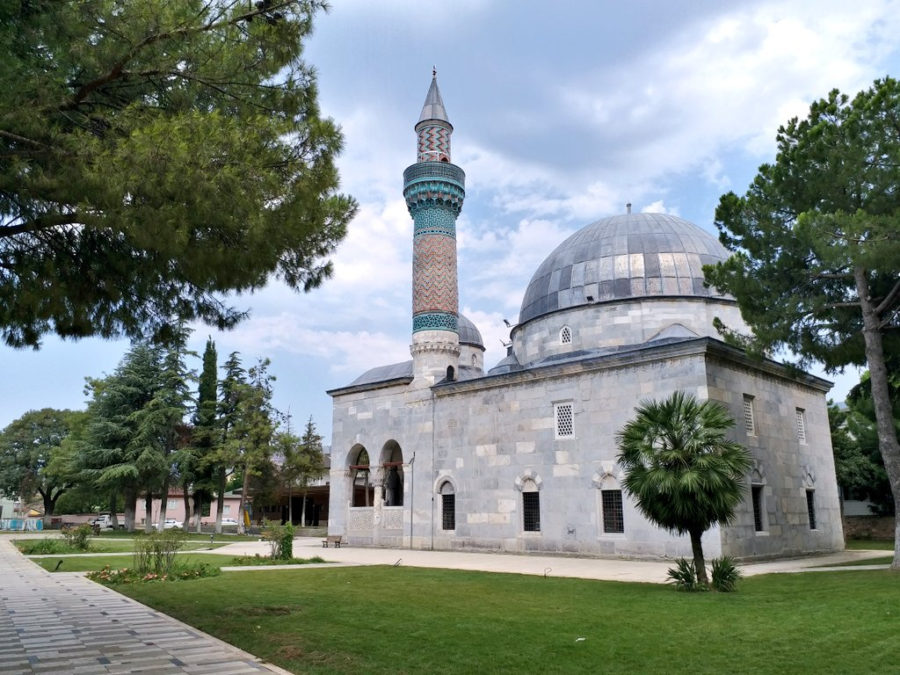 Зеленая мечеть (Yesil Camii)