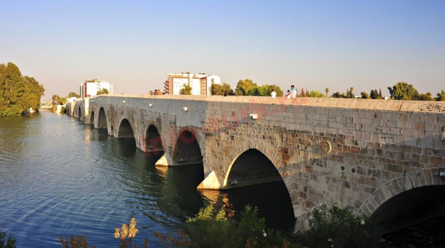 Римский мост Адана