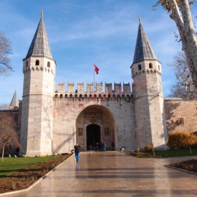 торговые центры Стамбула, Дворец Топкапы в Стамбуле: история, описание, стоимость